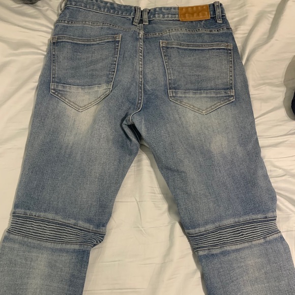 Jeans - Picture 2 of 2